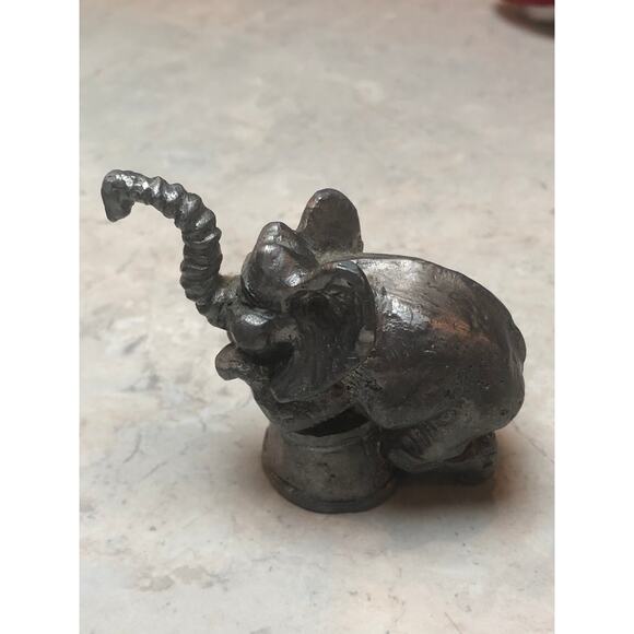 Vintage Pewter Elephant Ricker Bartlett Collectable 70’s/90’s . Signed/stamped - Picture 1 of 8